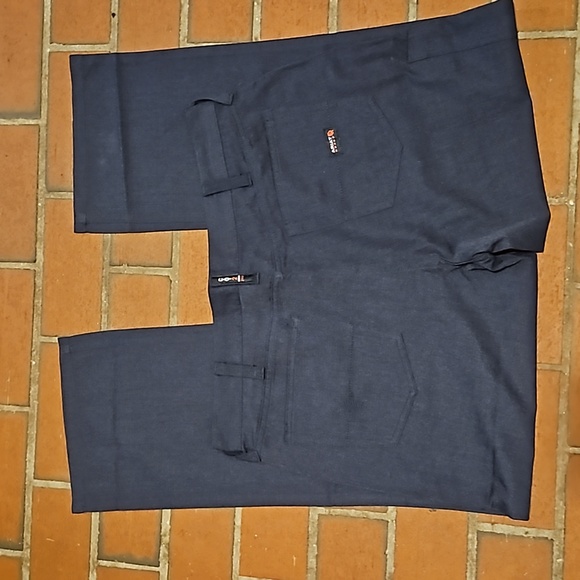 Ariat FR M4 Relaxed Crossfire Straight Pant - Picture 2 of 4